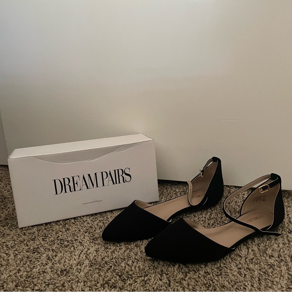 Dream Pairs Women's Black Flats